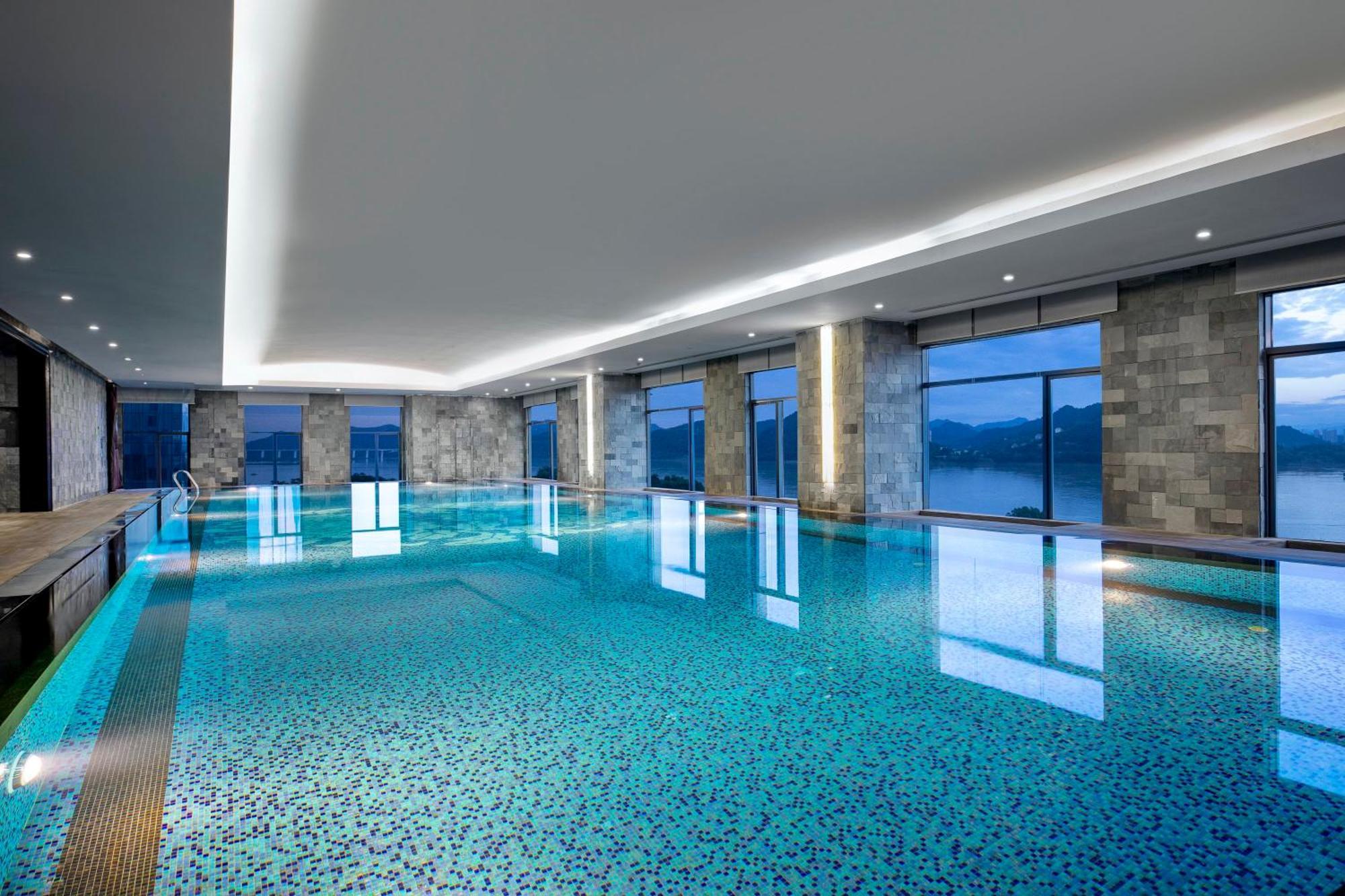 Crowne Plaza Yichang By Ihg Exterior foto
