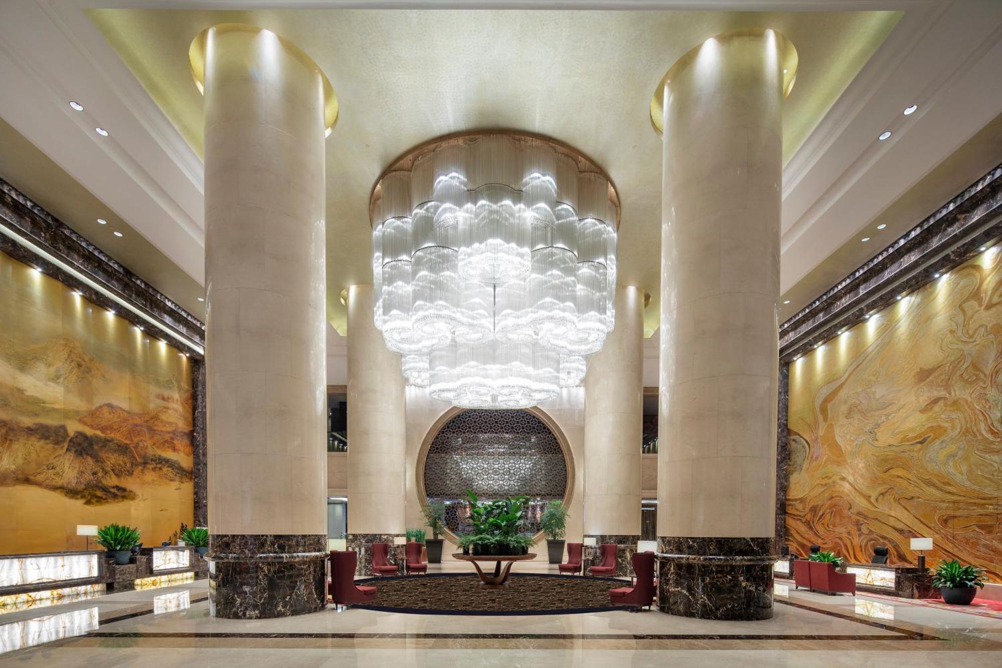 Crowne Plaza Yichang By Ihg Exterior foto