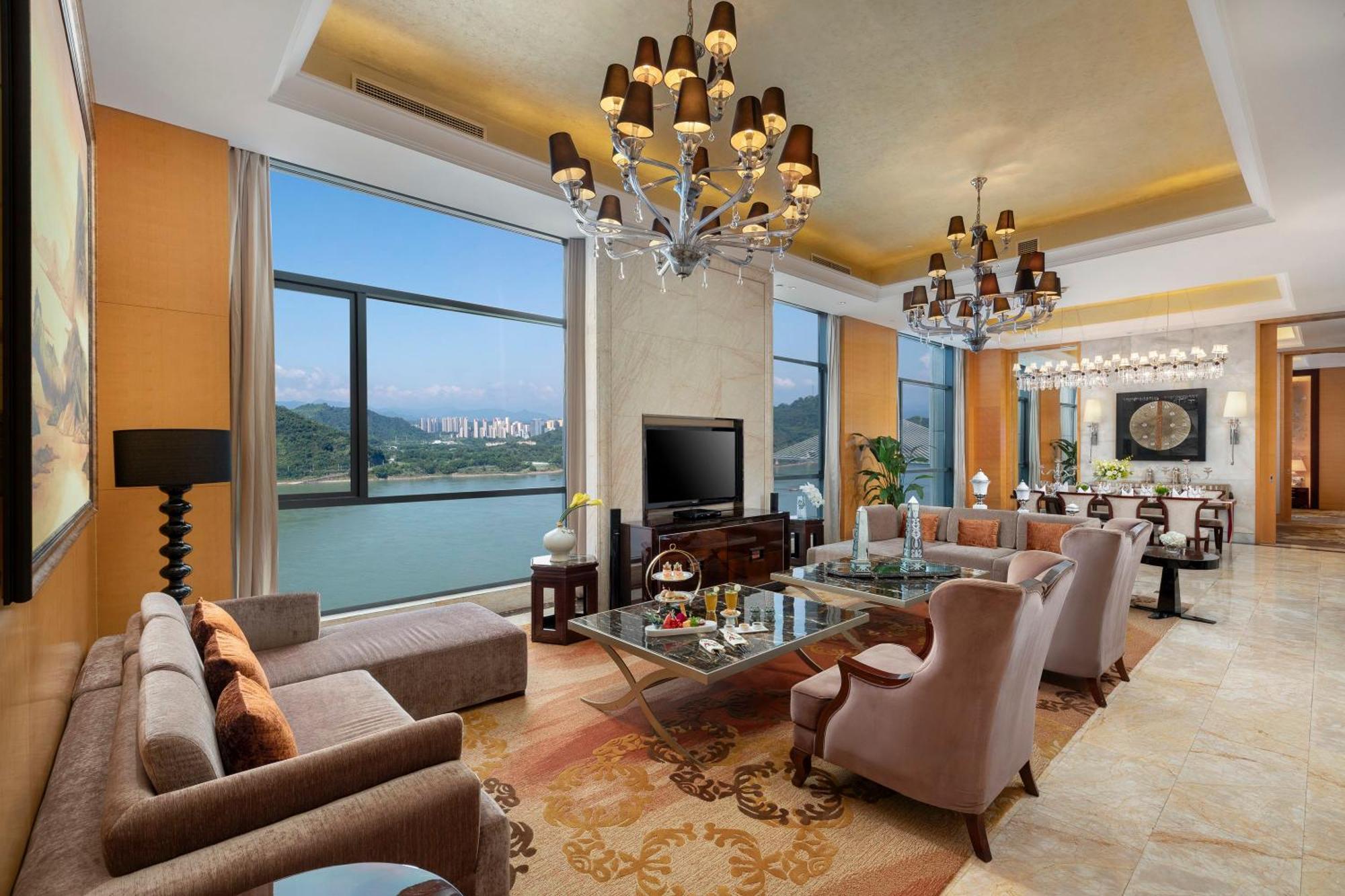 Crowne Plaza Yichang By Ihg Exterior foto