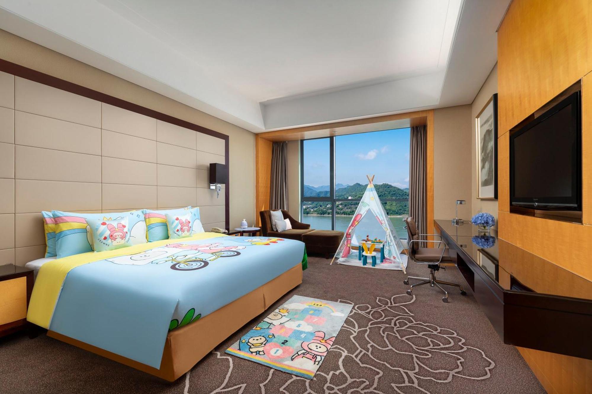 Crowne Plaza Yichang By Ihg Exterior foto